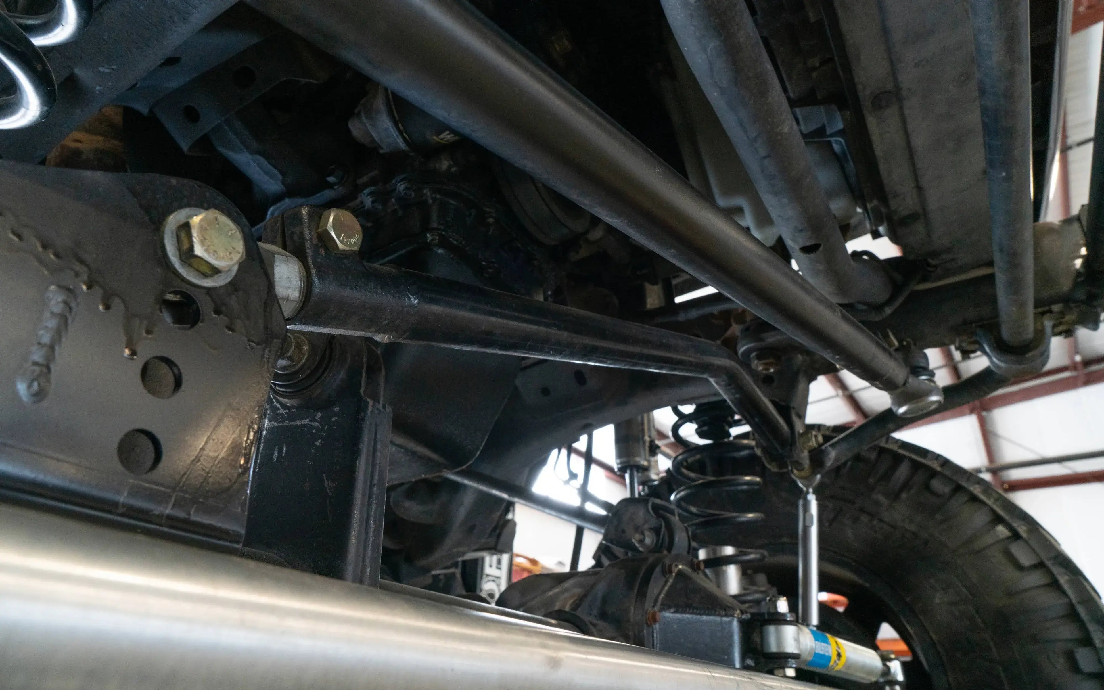 Ruffstuff Front Panhard/Track Bar for Jeep JK