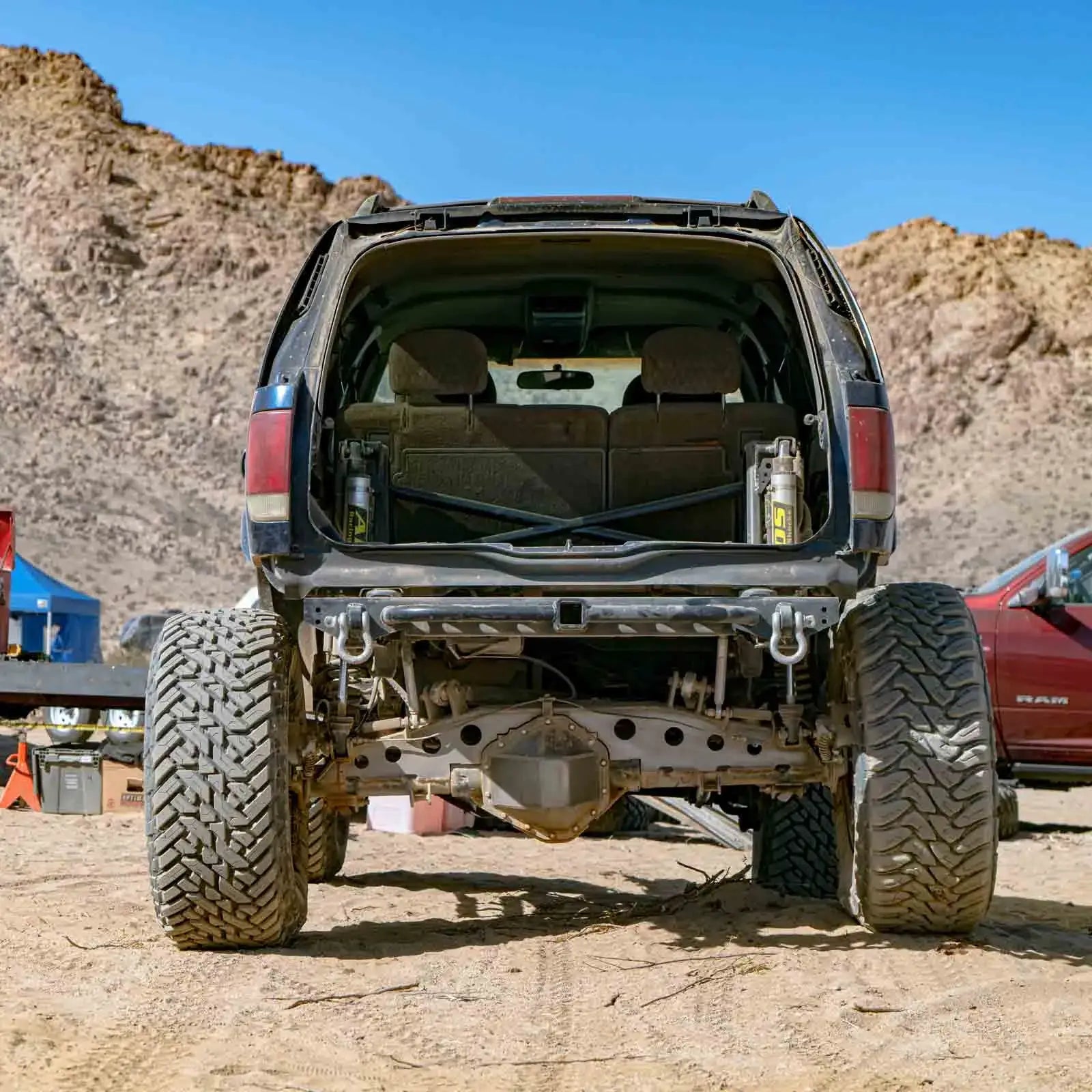 Ruffstuff Loaded Rear Overlay Bumper -Hitch, Dimple Die Step, and D-ring Mounts For Jeep TJ/LJ/YJ
