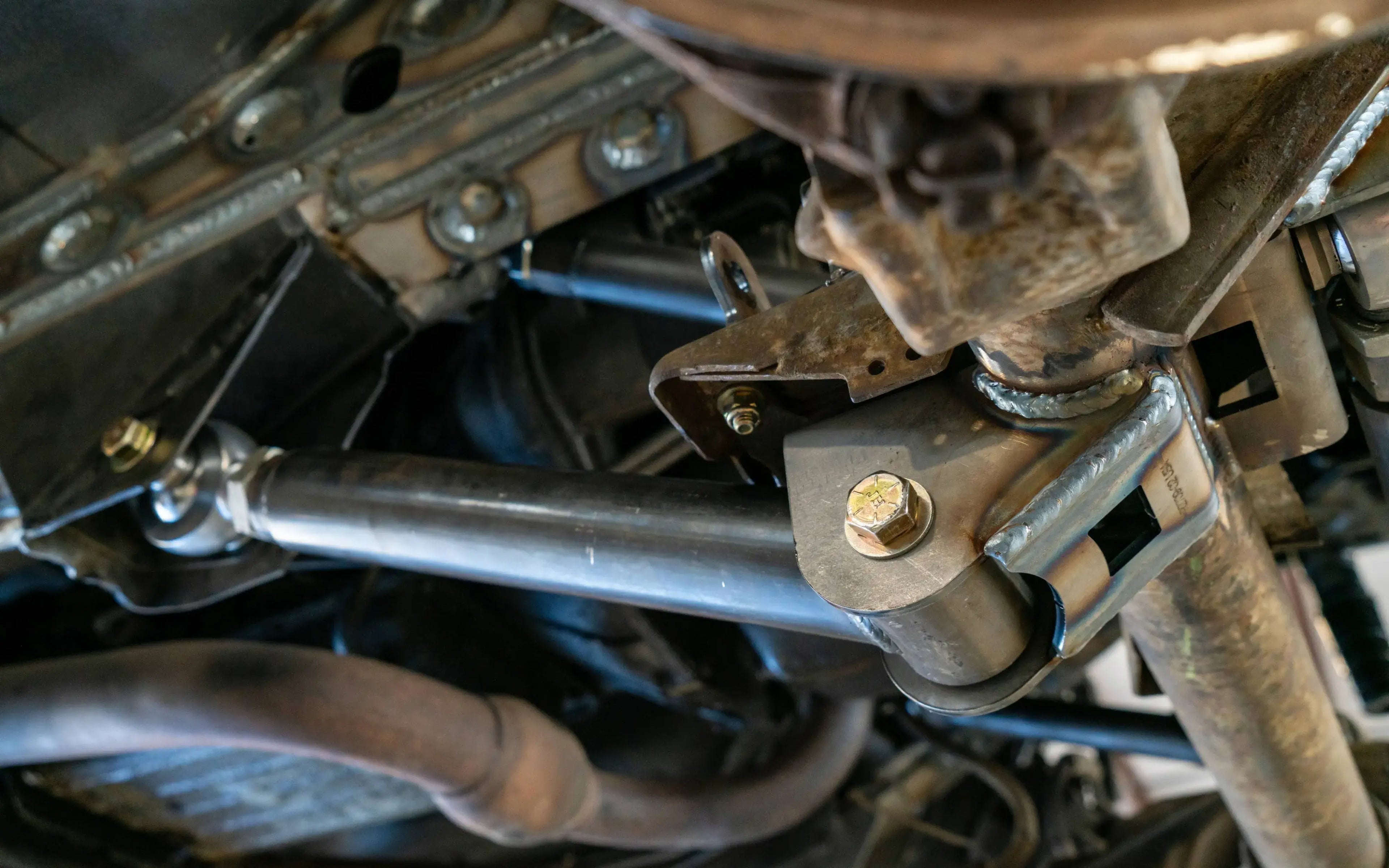 Dana 30/44 Lower Control Arm Bracket Pair