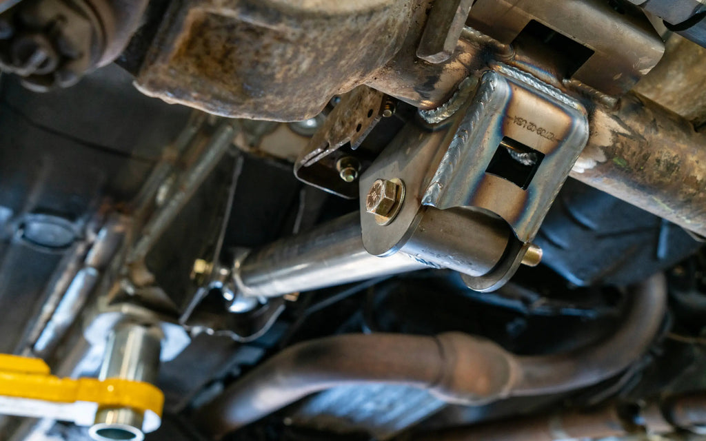 Dana 30/44 Lower Control Arm Bracket Pair